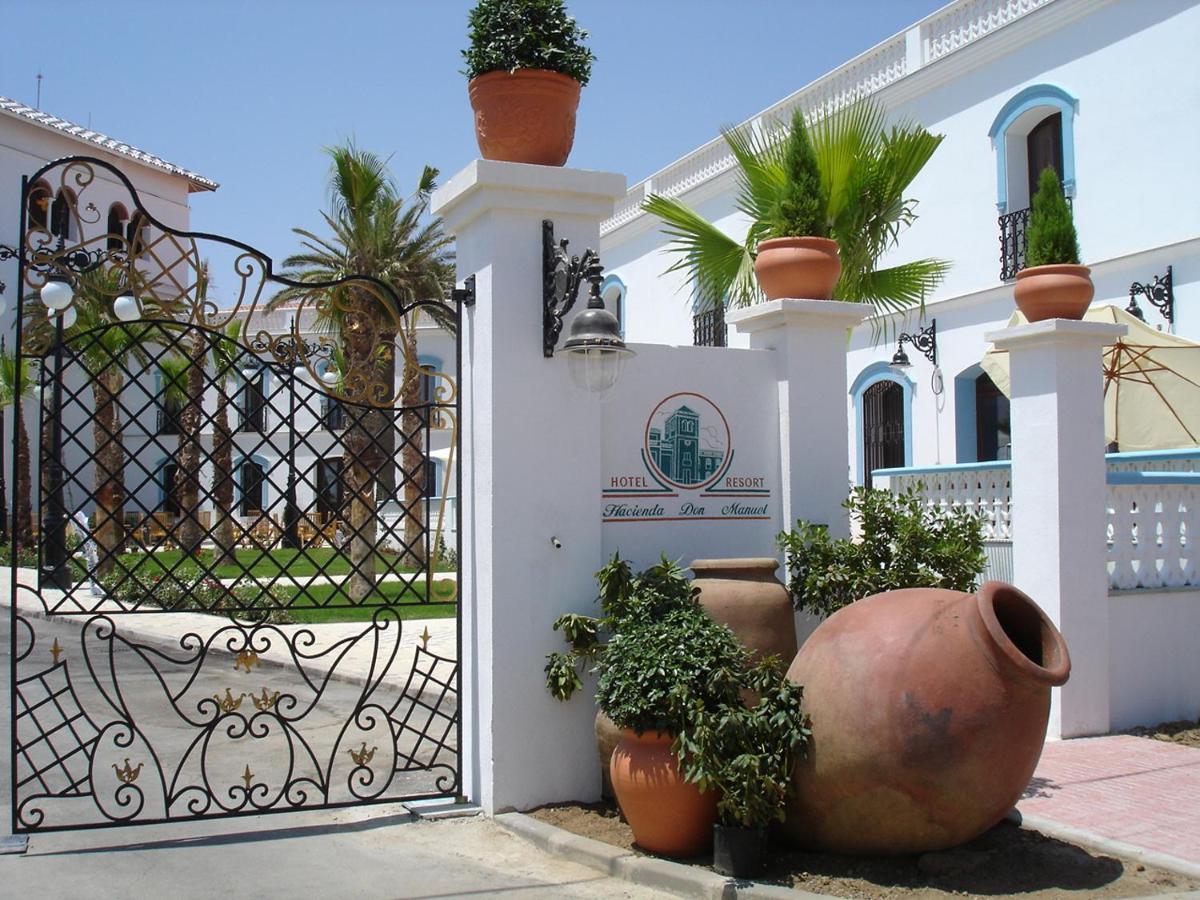 Hotel Hacienda Don Manuel Granja de Torrehermosa Exterior photo